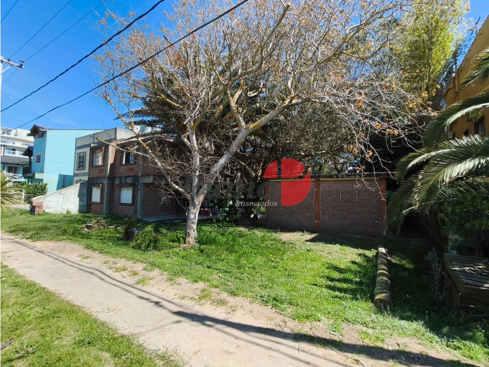 2 Terrenos en Venta - Multifamiliar - a metros del Mar -Unificables - 2