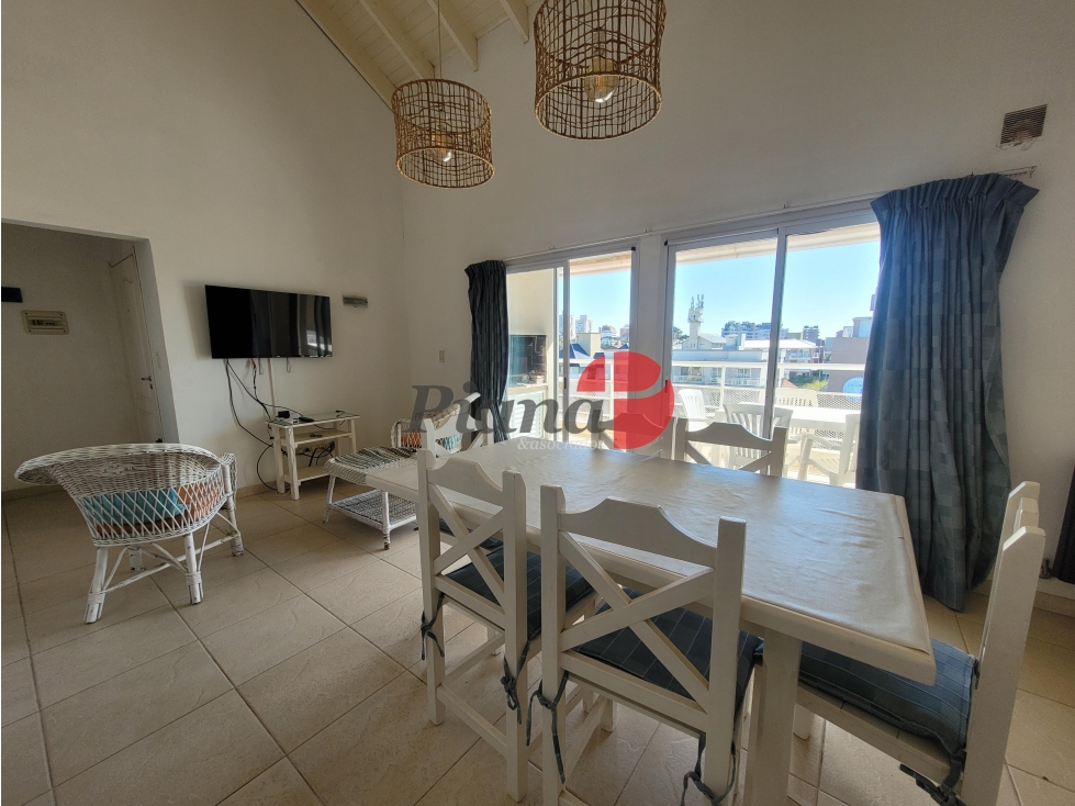 Departamento en Venta - Zona Playa Sur - Vista al Mar - Luminoso - 5