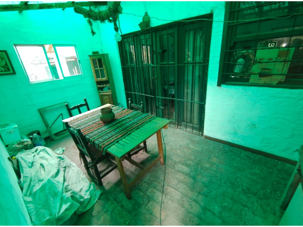 CASA 4 AMBIENTES ESTILO COLONIAL - BARRIO GROSELLAR - APTO CREDITO — foto 5