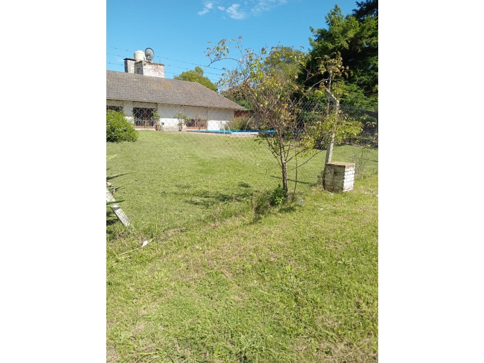 OPORTUNIDAD ÚNICA sobre 5 lotes EN BARRIO LAS MARGARITAS- CON PILETA. — foto 5