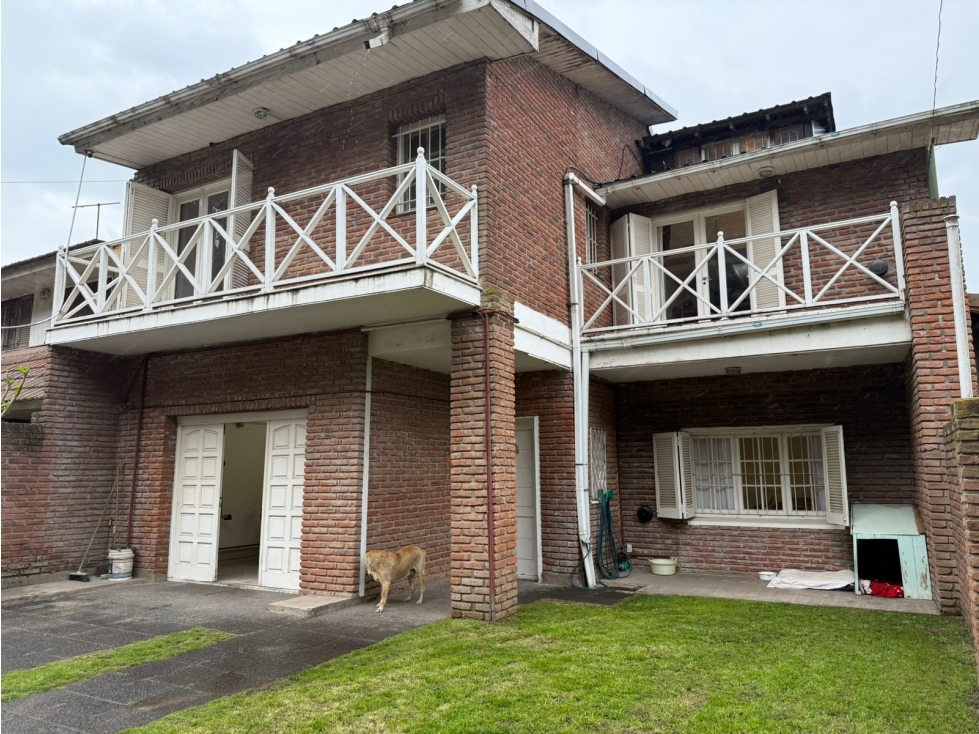 VENTA CASA 5 AMBIENTES Parque Camet - APTO CREDITO