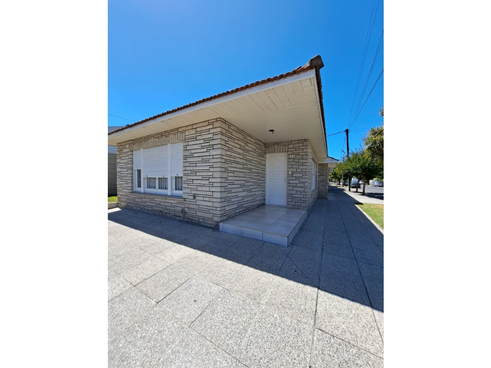 Casa en PH 4 ambientes, APTO CRÉDITO !! Parque Luro — foto 3