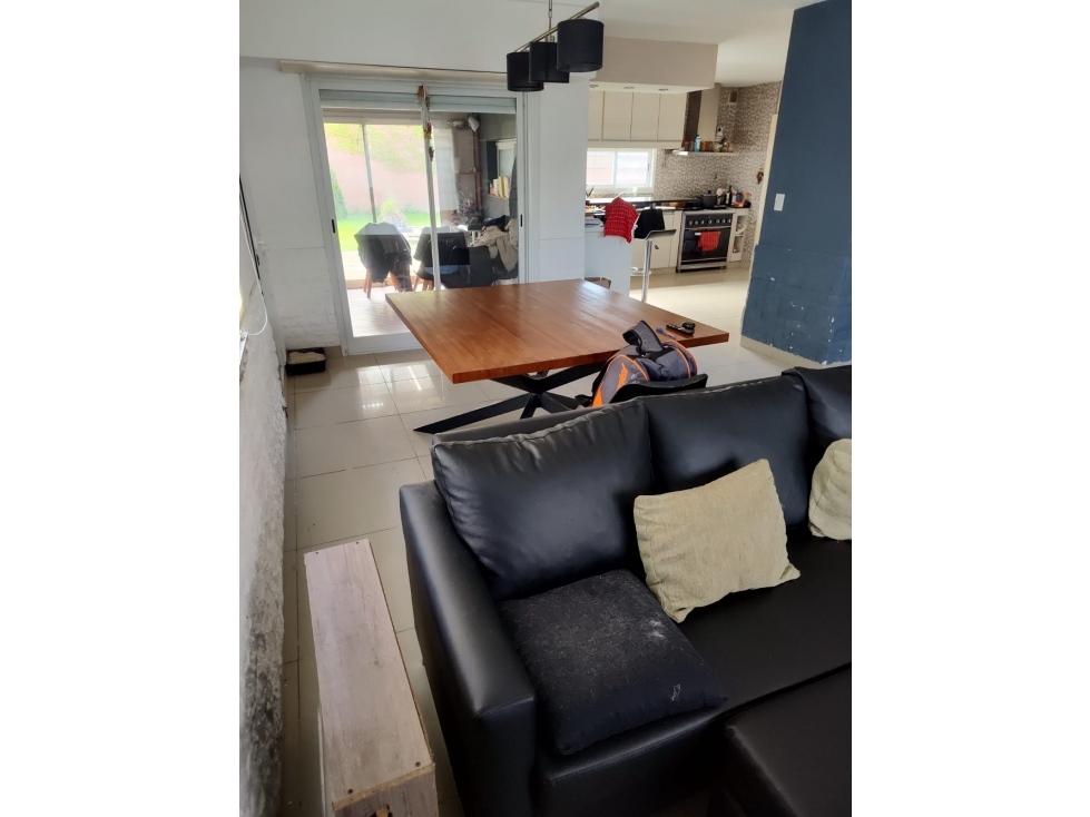 Oportunidad casa 4 ambientes Barrio el Jardin — foto 6