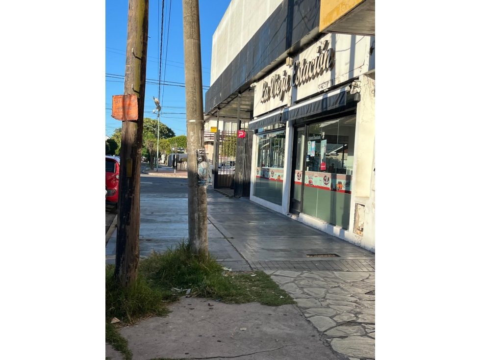 ESTACIONAMIENTO LAVADERO AUTOS- LOCAL San Juan y Río Negro