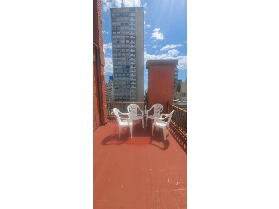 VENTA DEPARTAMENTO 2 AMBIENTES CON BALCON TERRAZA VISTA AL MAR, CENTRO - 2