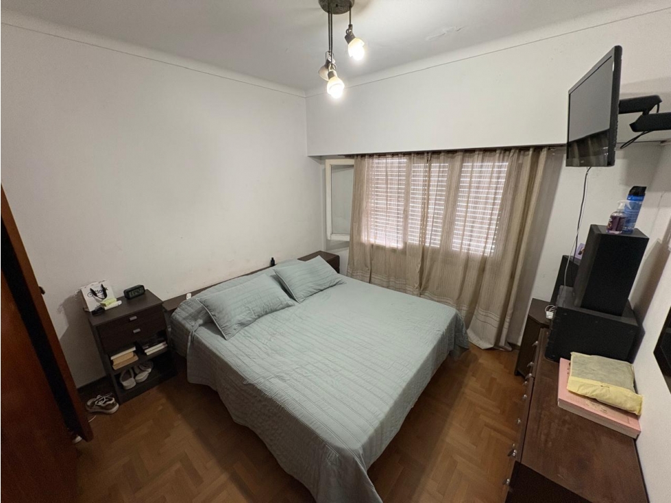 Venta PH y deposito en block - 3 amb al fondo más Deposito Guido 1100 — foto 2
