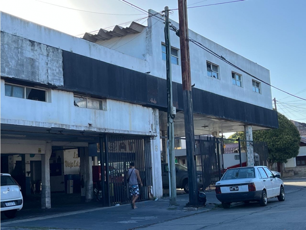 ESTACIONAMIENTO LAVADERO AUTOS- LOCAL San Juan y Río Negro — foto 3