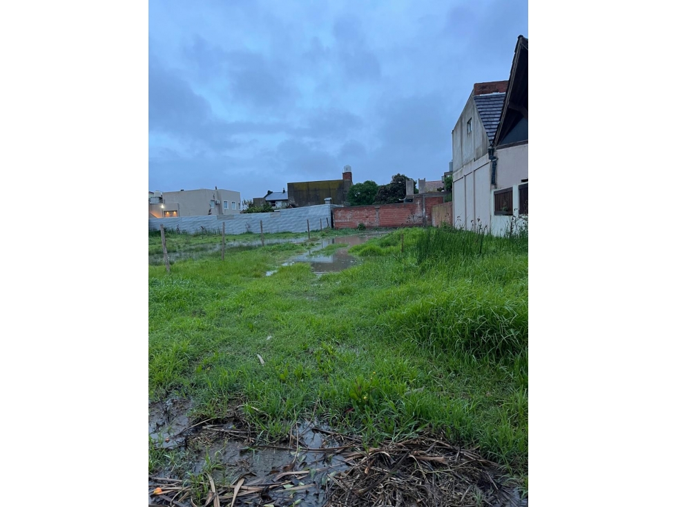 TERRENO en EXCELENTE UBICACION F. de ARANA y CHUBUT — foto 3
