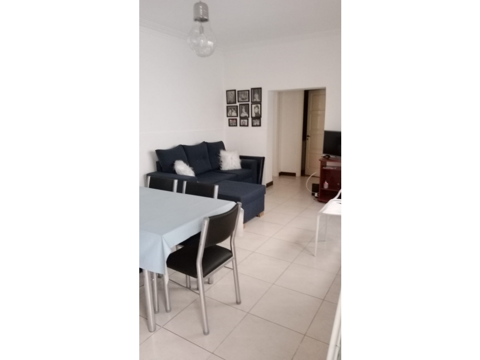 Depto tipo casa 4 ambientes