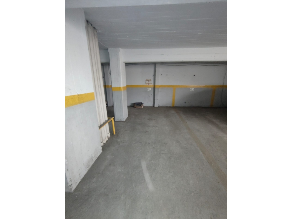 OPORTUNIDAD VENTA COCHERA EN MACROCENTRO/ LA PERLA — foto 5