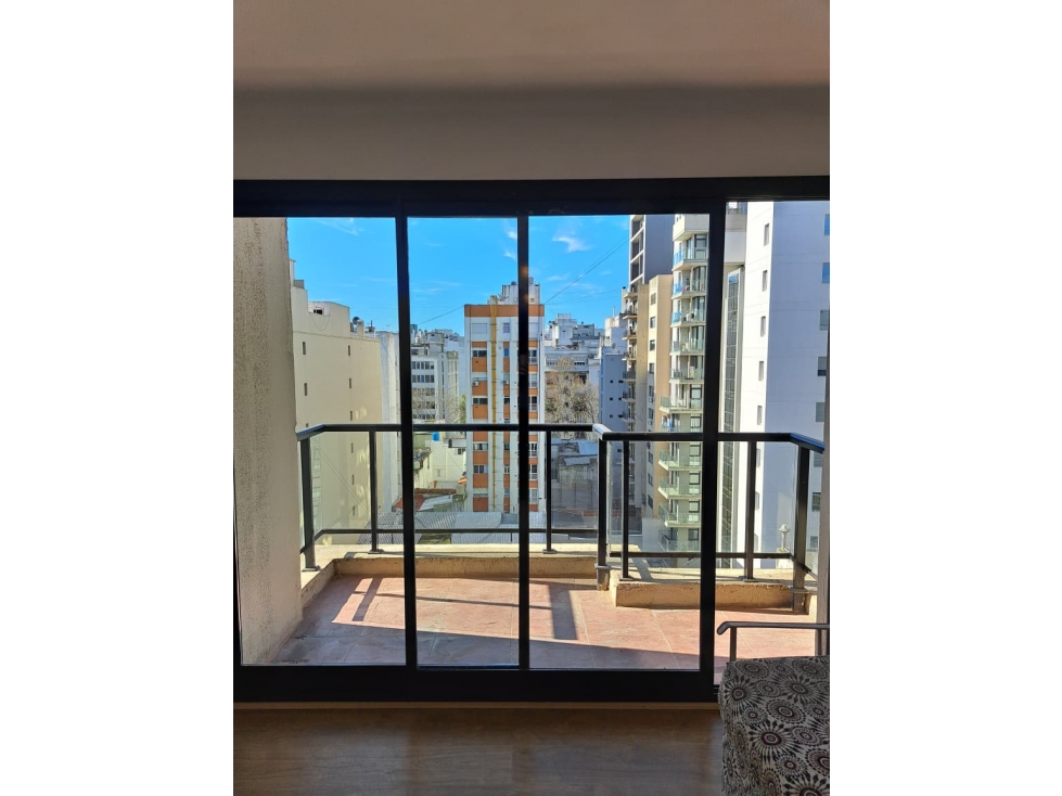 VENTA DEPARTAMENTO 3 AMB. PLAZA MITRE CON COCHERA DOBLE — foto 3