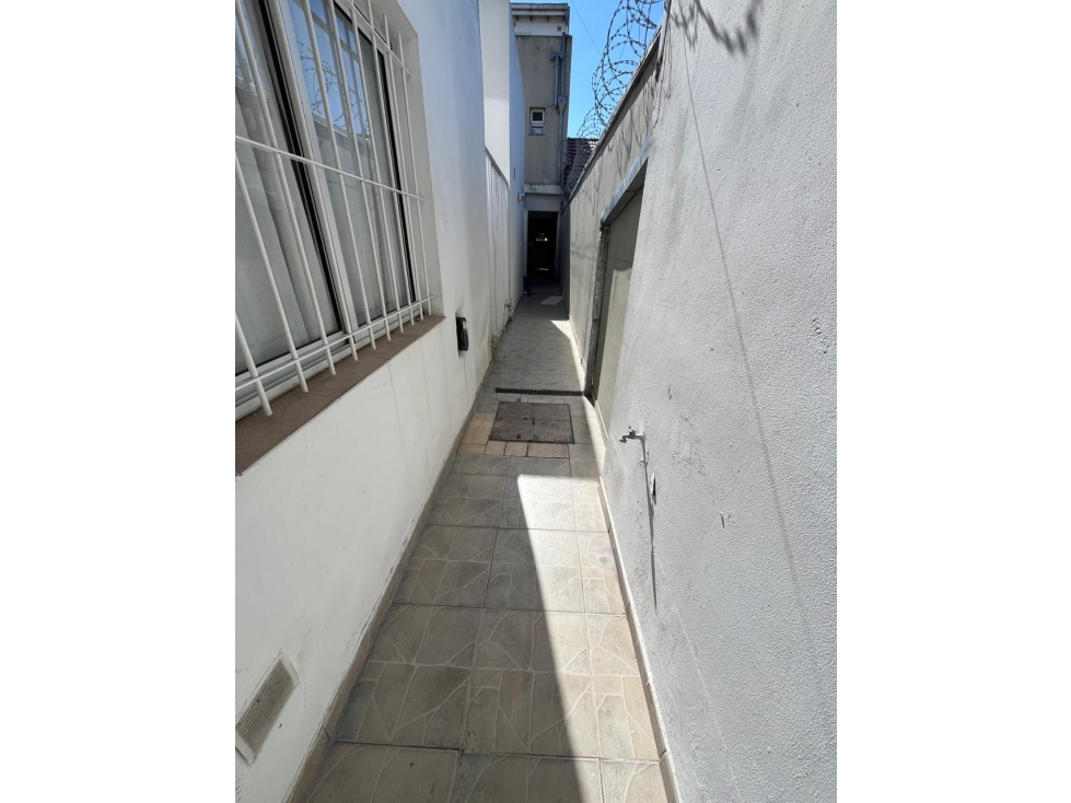 VENTA PH 2 AMBIENTES LA PERLA BERUTTI 3746 - 5