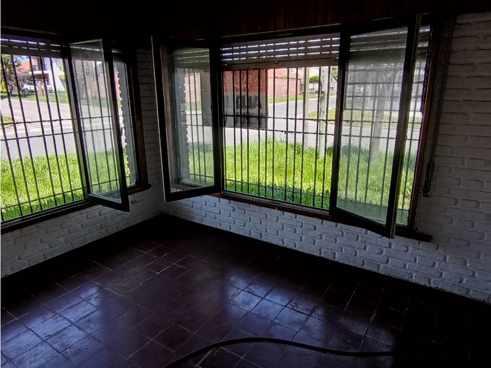 Casa en punta Mogotes 4 ambientes