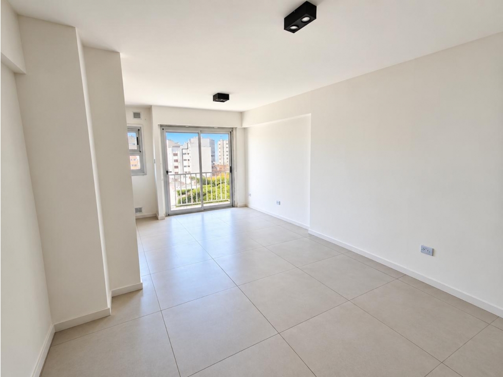 VENTA MONOAMBIENTE RECICLADO CON BALCON AL FRENTE ZONA ALDREY — foto 3