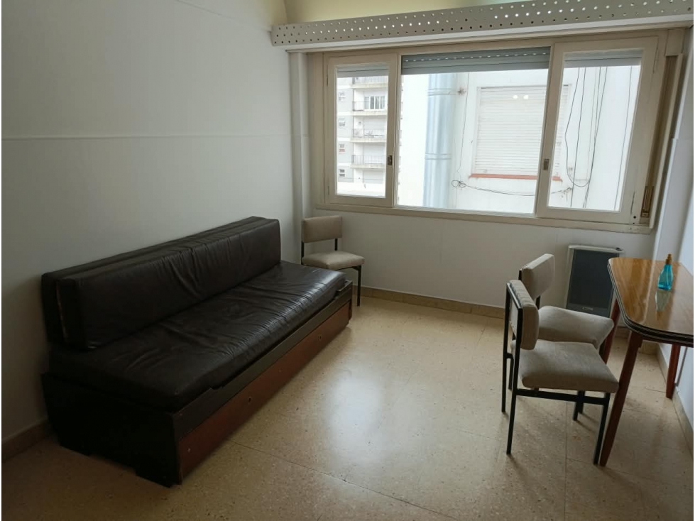 ALQUILER MONOAMBIENTE EN PLENO CENTRO DE LA CIUDAD