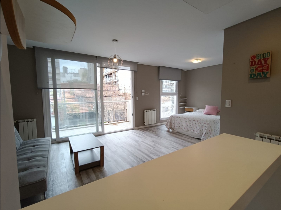 ALQUILER IMPECABLE MONOAMBIENTE CON BALCON AL FRENTE ZONA ALDREY — foto 2
