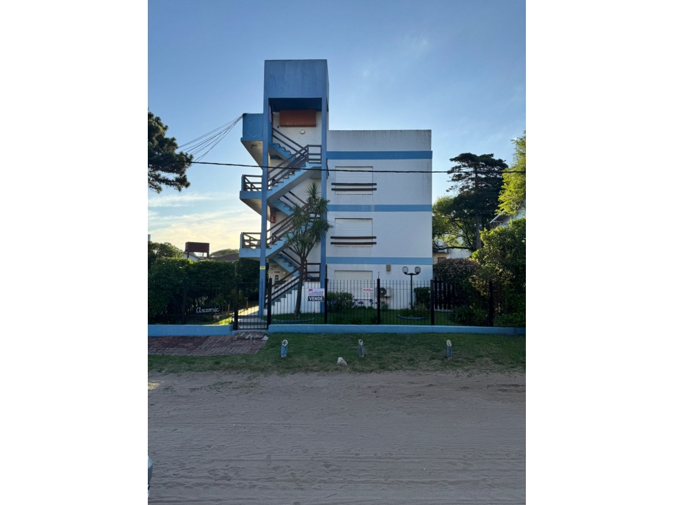 Venta monoambiente a 1 cuadra de la playa!