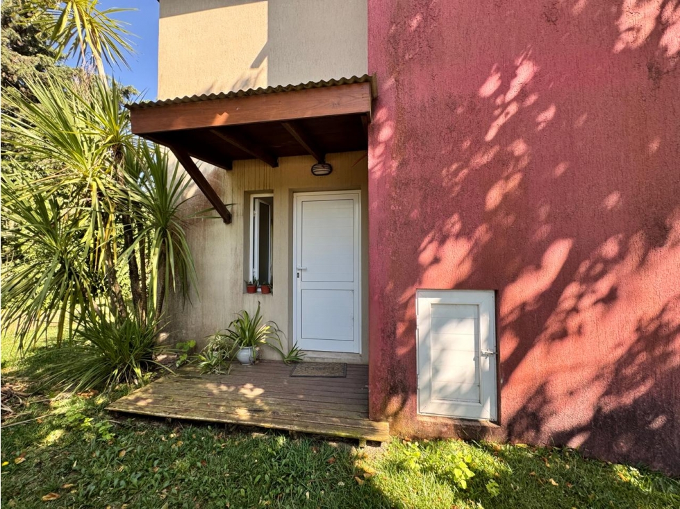 Venta Casa moderna 3 amb. barrio cerrado Hipocampo!!! - 2