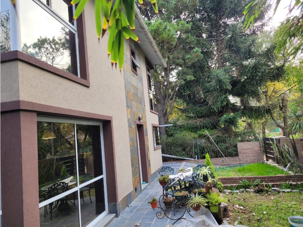 VENTA Casa 3 Amb. Mas 2 Dptos. 2 y 3 amb. -Todos los servicios!!! - 2