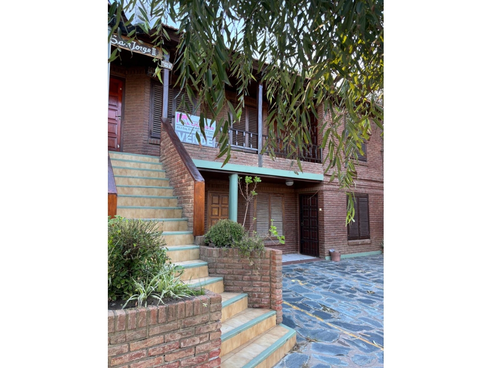 Venta de Dpto. 3 1/2 amb.2 baños 1 cochera a mts. de la Playa!!!! - 2