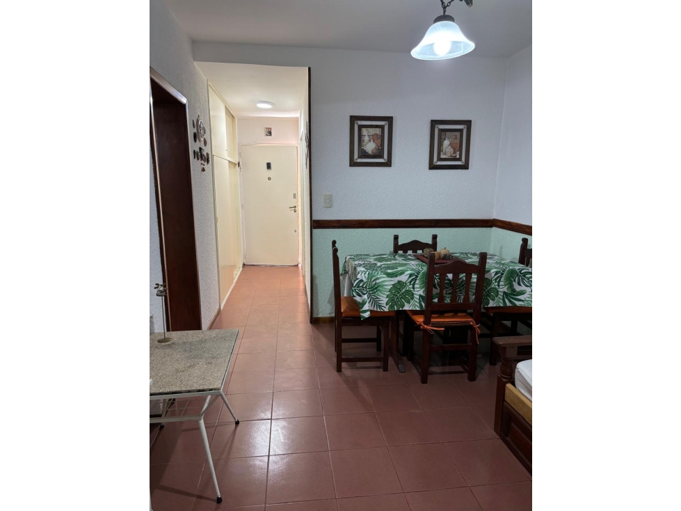 Alquiler Verano 2026/2027!!! Dpto. 2 amb.! 1er. piso — foto 3