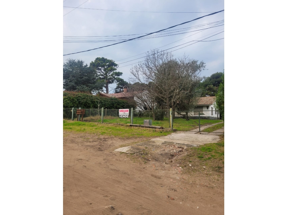 Venta de Chalet sobre lote de 630 m2 -Gas natural!!!! - 1
