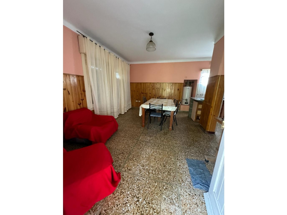 Venta Casa 4 ambientes! a 3 cuadras de la playa- GAS NATURAL!!! — foto 5