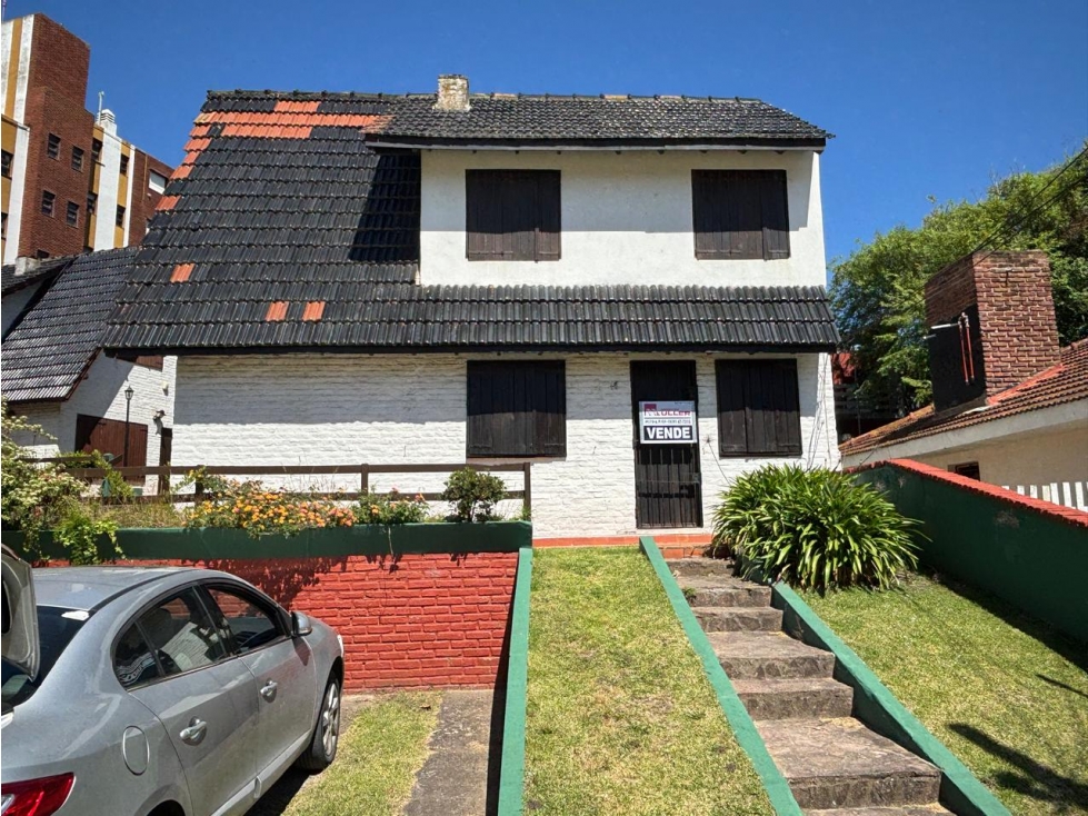 Venta casa Alpina- a 2 cuadras de la playa!!! — foto 2