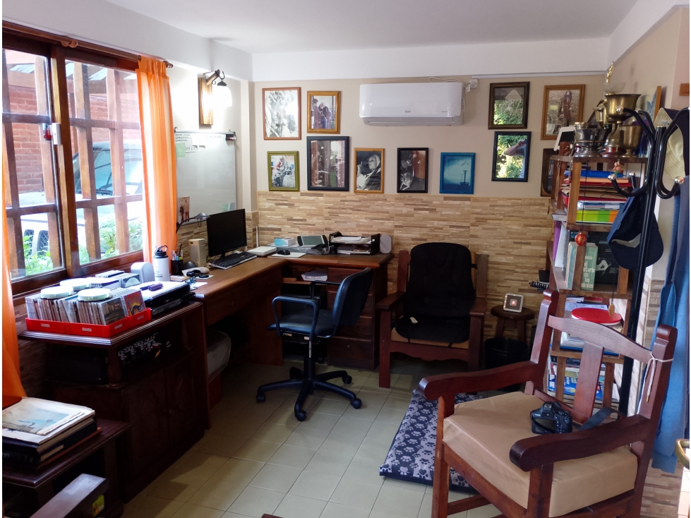 Casa en dos plantas - 4 amb.Cochera en complejo!!!! — foto 6