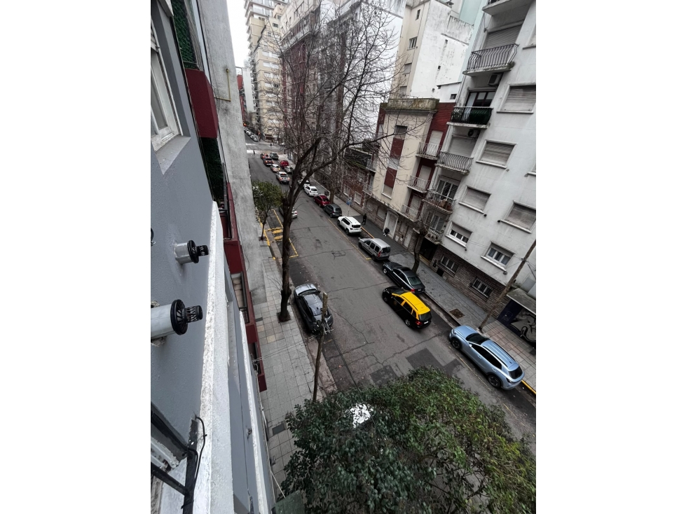 ALQUILER 2 AMB A LA CALLE - 2