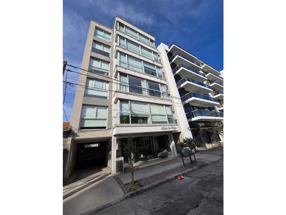 Departamento 4 amb. Alquiler (Roca 1700) - 1
