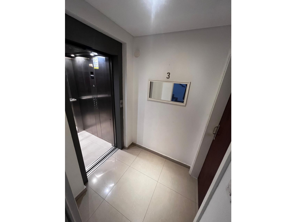 DEPARTAMENTO EN VENTA 3 AMB CON 3 BAÑOS Y COCHERA (ARISTOBULO 2400) — foto 2
