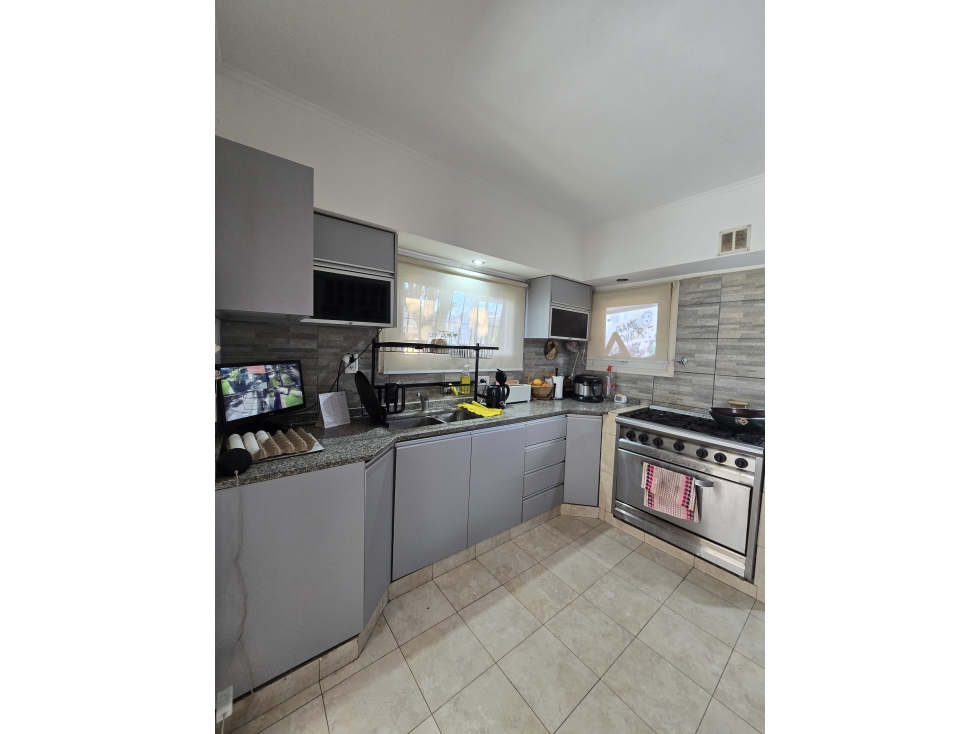 CHALET EN VENTA 4 AMB (CARBALLO 1300) - 5