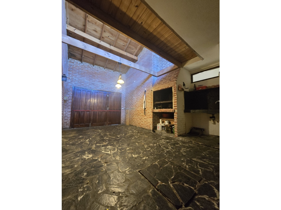 CHALET EN VENTA DE 4 AMB (STORNI AL 5000) — foto 5