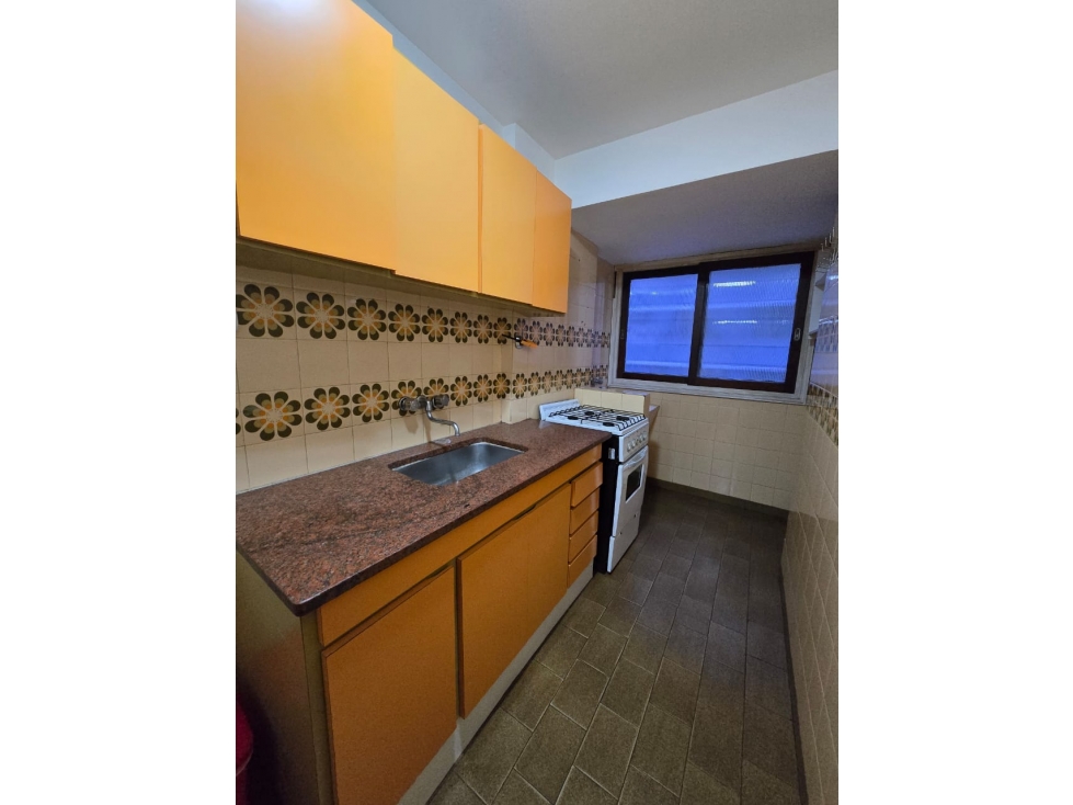 Departamento 2 Amb (Alsina 2200) - 5