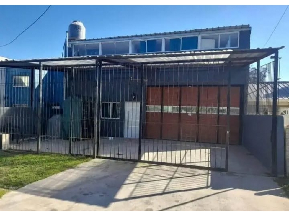 Venta, Galpón con departamento 2 amb - 1