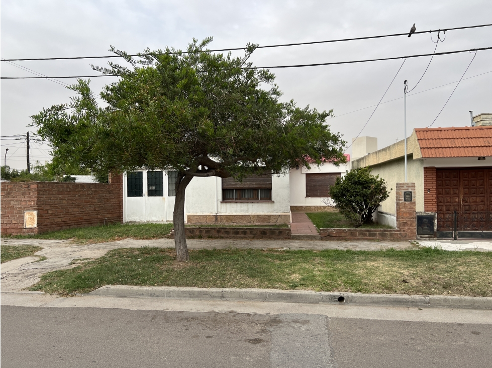 Casa en Venta en Barrio Media Luna de Río Tercero - 1