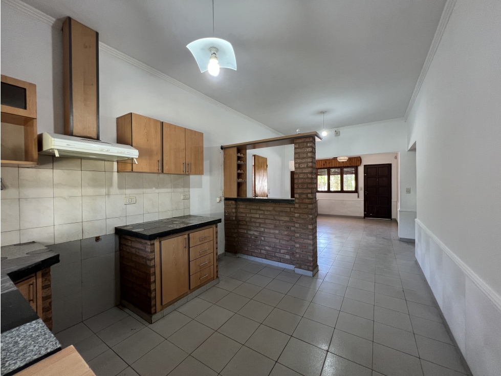 VENTA FINANCIACIÓN Casa en Barrio Castagnino de Río Tercero - 3