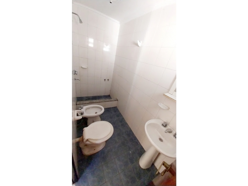 Alquilo monoambiente con patio amplio en Alta Córdoba — foto 6