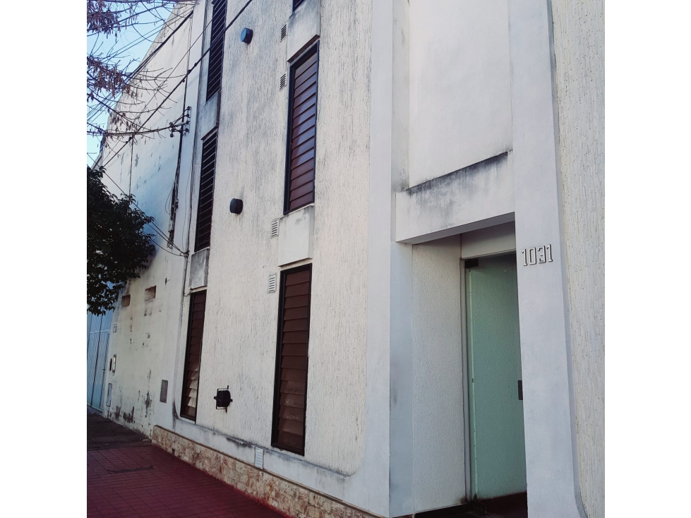 Se vende departamento de 1 Dorm. en B° Pueyrredón próximo al centro