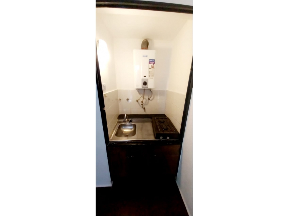 Alquilo departamento de 1 dorm. en B° Pueyrredón cerca del centro — foto 4