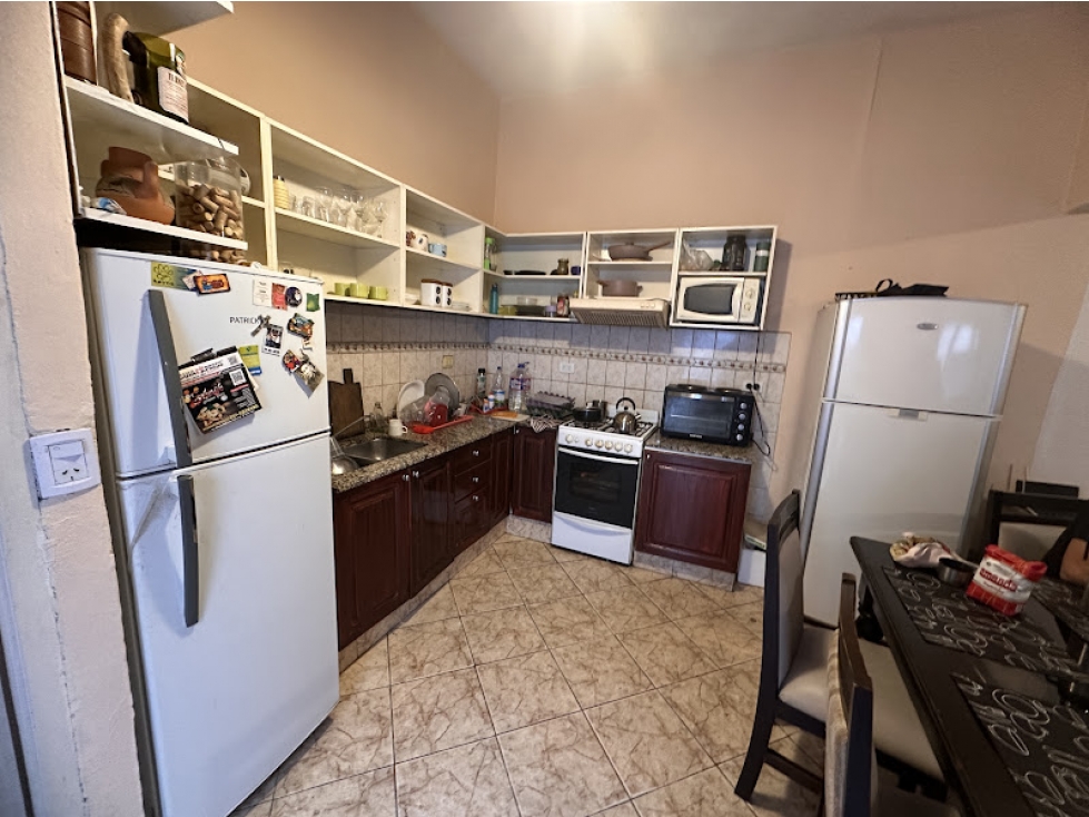 Oportunidad! Se vende propiedad en B° Pueyrredón - 3