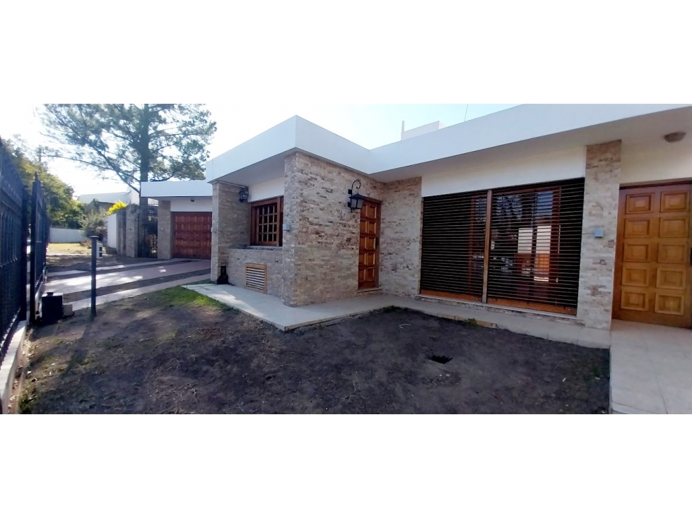 SE VENDE HERMOSA CASA EN B° LOMAS DE SAN MARTIN CON PILETA — foto 3