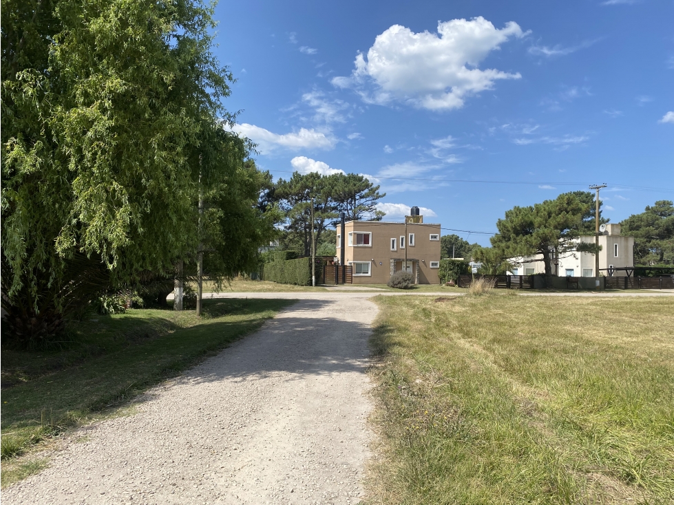 Lote en Venta en La Caleta - 3