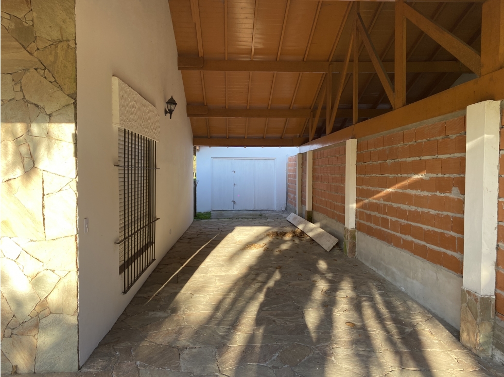 Venta de casa en Mar Chiquita - 4