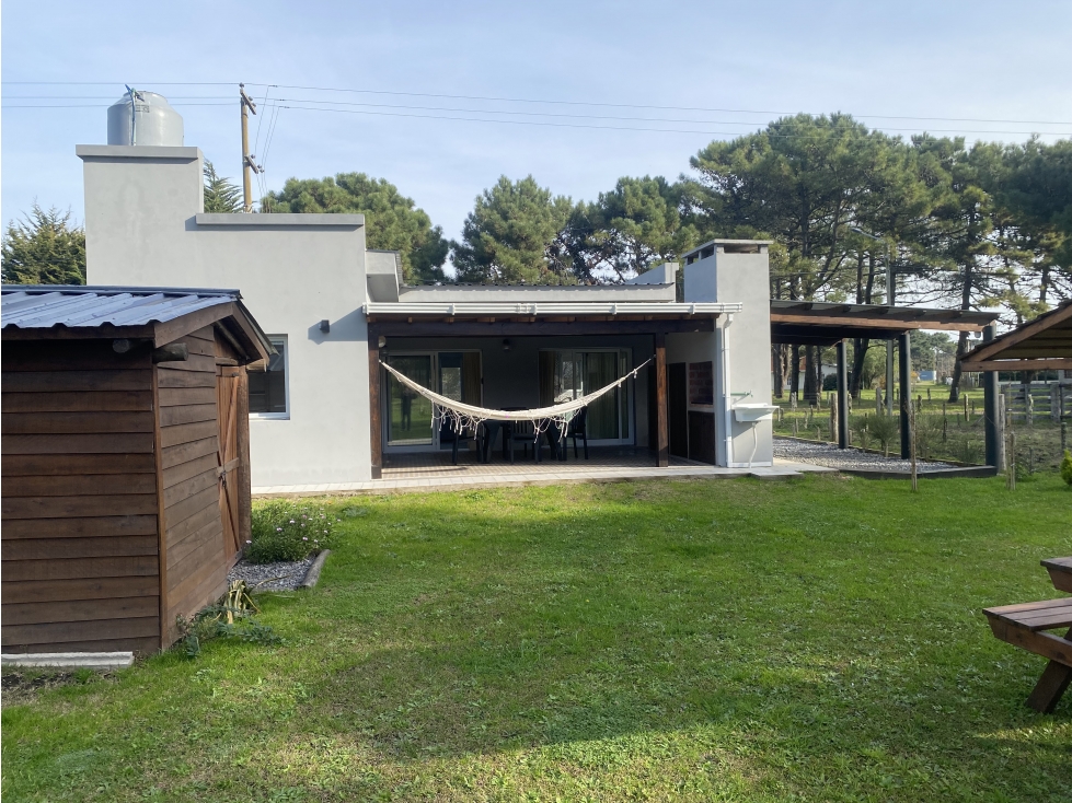 Casa moderna en venta en La Caleta - 3
