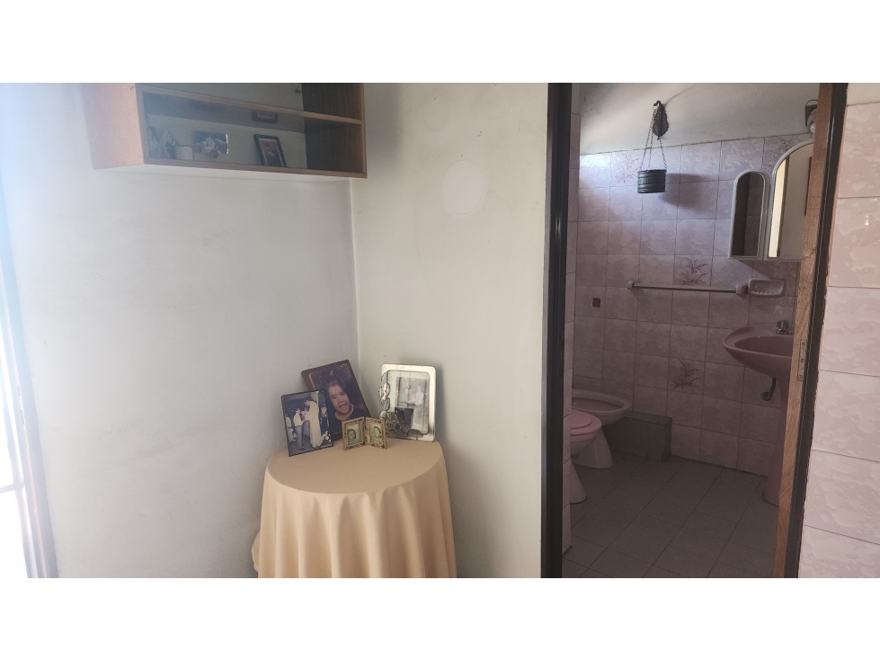 Venta Casa 3 dor + Depto 2 dor - Barrio Colón - Escritura — foto 5