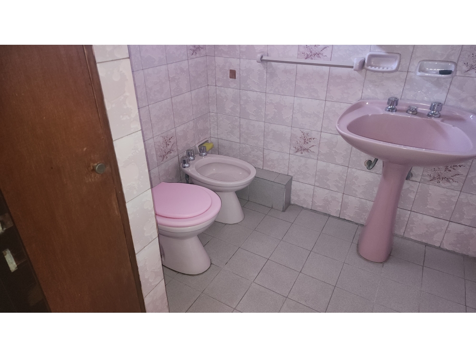 Venta Casa 3 dor + Depto 2 dor - Barrio Colón - Escritura — foto 6
