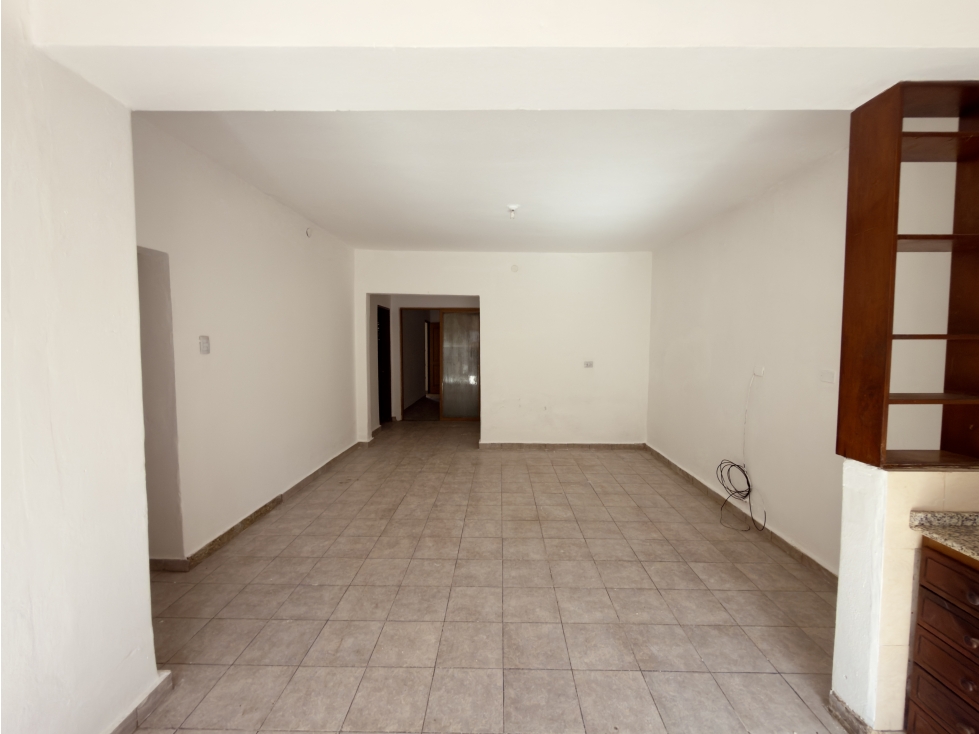 ALQUILER - CASA 3 DORMITORIOS - ALTOS DE VELEZ SARSFIELD - 4