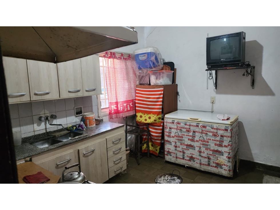 Venta Casa 2 dormitorios en Zona Barrio Ituzaingo con Escritura — foto 2